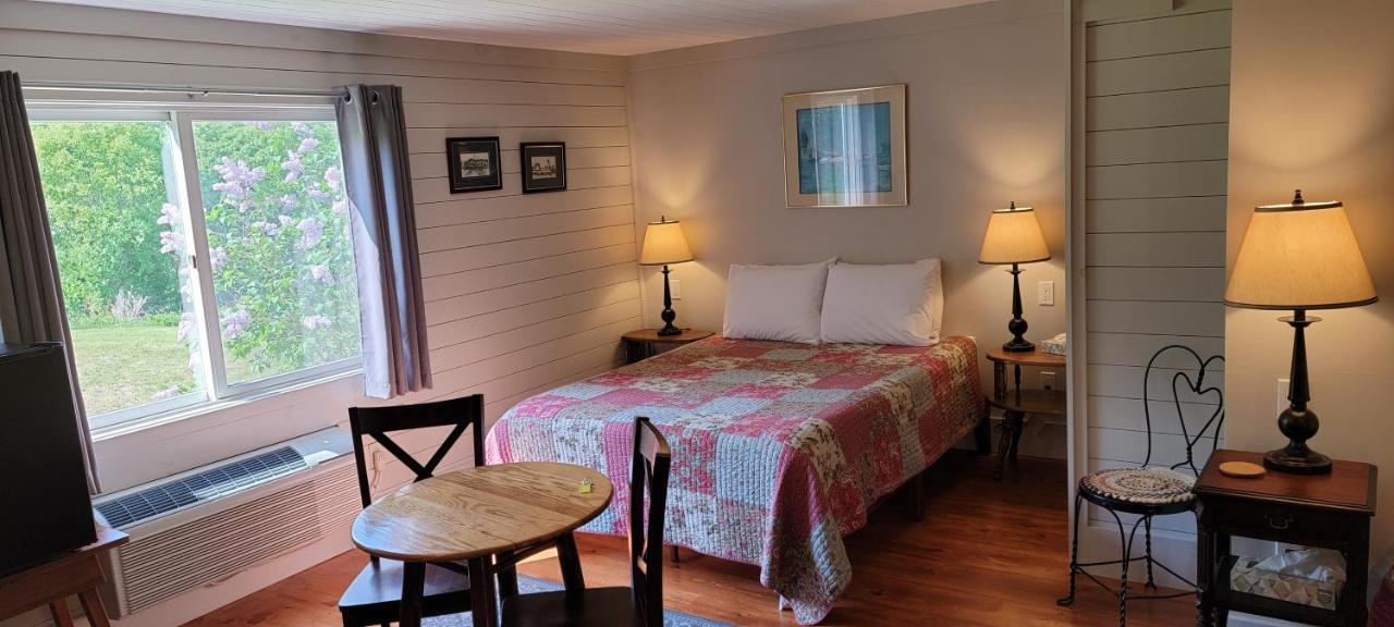 Hawks House Inn Walpole Екстер'єр фото